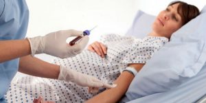 Nên làm xét nghiệm HIV khi mang thai