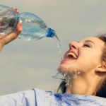 Giữ cơ thể đủ nước: Vì sao quan trọng đến vậy?